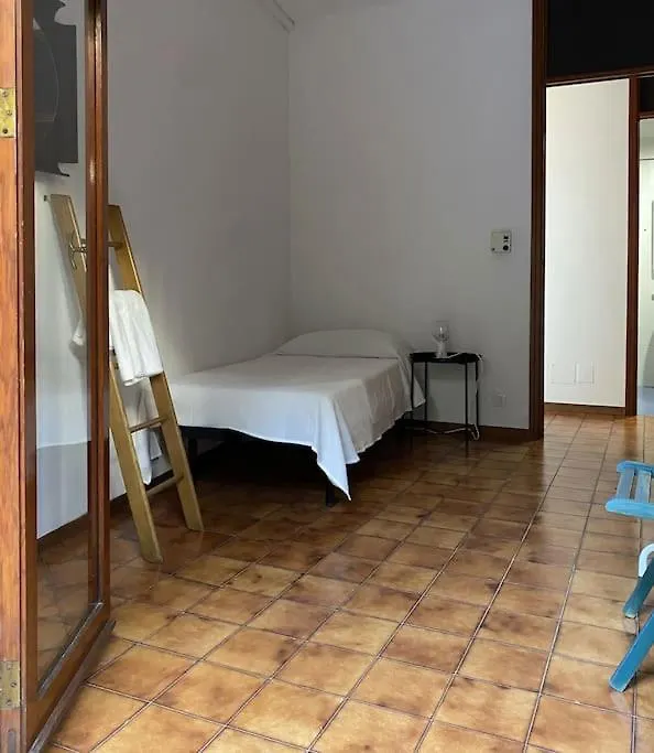 Appartamento In Riva Al Mare Aci Castello Holiday home