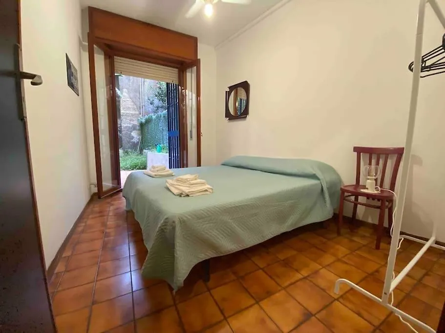 Appartamento In Riva Al Mare Aci Castello Italy